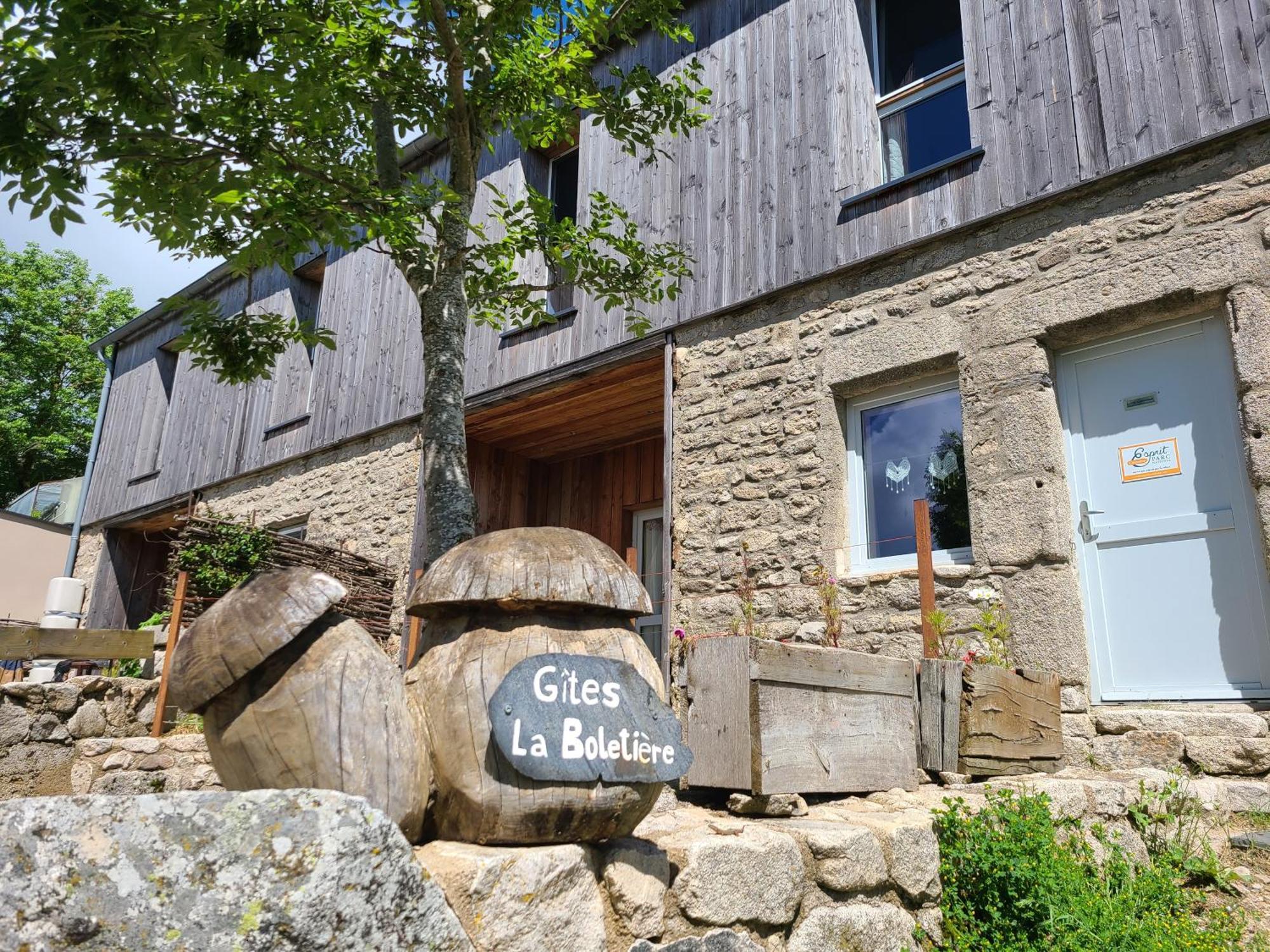 Gites La Boletiere Saint-Étienne-du-Valdonnez Zewnętrze zdjęcie